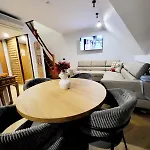 Apartment Na Stoku Lola 36