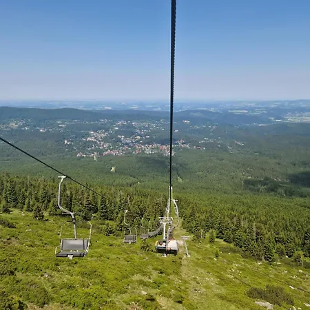 アパート Na Stoku Lola 36