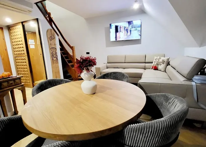 아파트 Na Stoku Lola 36